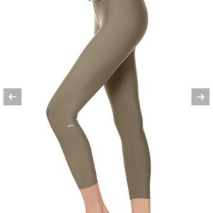 Alo Yoga 7/8 High-Waist Airlift Legging